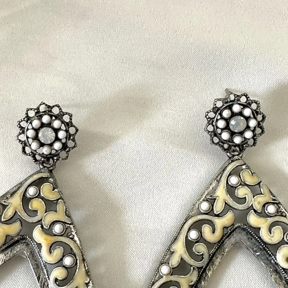 Large yellow silver tone rhinestone teardrop statement earrings